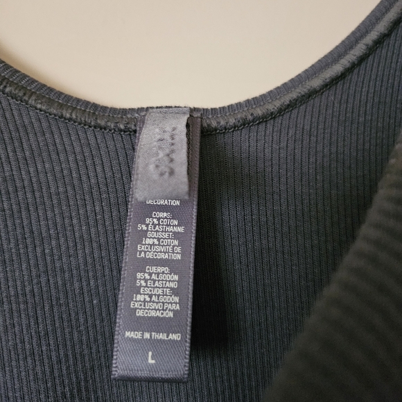 SKIMS bodysuit ribbed snap close L - Picture 2 of 5